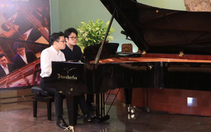'Âm nhạc thay đổi cuộc sống': Khi tiếng đàn nuôi dưỡng tâm hồn