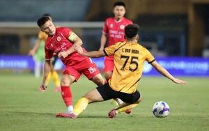 Tin nóng bóng đá Việt hôm nay 20/5: CAHN hướng tới 5 kỷ lục tại V-League; HLV Roland tin U17 Việt Nam tiến bộ tại World Cup