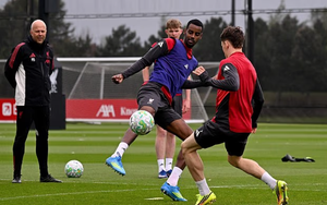 Liverpool nhận cú sốc trước đại chiến MU tại Old Trafford