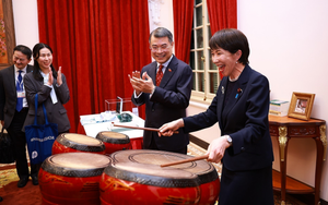 Thủ tướng Lê Minh Hưng chủ trì chiêu đãi trọng thể Thủ tướng Nhật Bản Takaichi Sanae