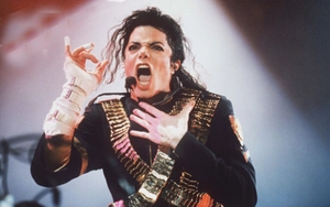 Phim tiểu sử tạo cơn sốt toàn cầu, đưa Michael Jackson trở lại ngôi vương Billboard