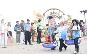  Khi ký ức hàng rong hòa nhịp cùng phố biển hiện đại