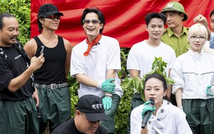 Hà Anh Tuấn và dàn nghệ sĩ “Forestival 2026” lội bùn, gieo mầm xanh giữa đầm Vân Long