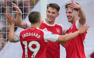 Jamie Carragher: 'Arsenal sẽ vô địch nếu thắng West Ham cuối tuần này'