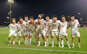Tin nóng bóng đá Việt hôm nay 7/5: U17 Việt Nam giành chiến thắng quan trọng; Trọng tài Malaysia bắt trận đua trụ hạng V-League