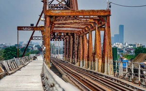 Hà Nội đẩy nhanh tiến độ sửa chữa cầu Long Biên