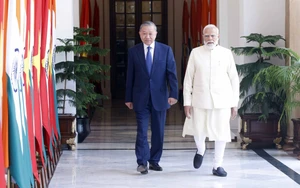 Tổng Bí thư, Chủ tịch nước Tô Lâm và Thủ tướng Ấn Độ Narendra Modi gặp hẹp