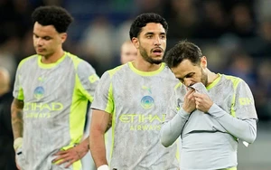 Man City vs Brentford (23h30 hôm nay): Không được buông xuôi