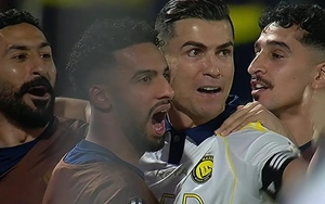 Ronaldo tiến sát mốc 1000 bàn trong ngày 'đàn em' lập hat-trick