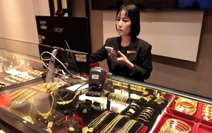 Giá vàng đi ngang phiên đầu tuần