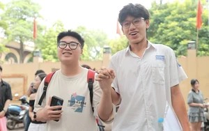 Thí sinh hoàn thành môn thi đầu tiên kỳ thi tốt nghiệp THPT năm 2026