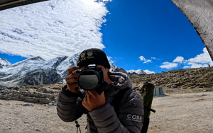 Phía sau những khung hình triệu view tại Everest: Cuộc đua thầm lặng của team Seara Sports Systems