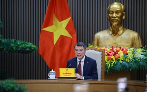 Thủ tướng Lê Minh Hưng điện đàm với Thủ tướng Trung Quốc Lý Cường