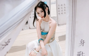 Ca nương Kiều Anh đầu tư lớn cho MV “Lá ngọc cành vàng"