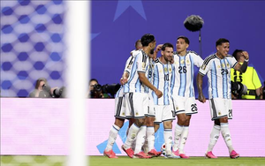 World Cup 2026: Ba phút nghỉ có đủ chống nắng nóng?