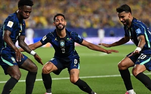 Thơ World Cup: Bắt đầu lộ diện anh tài