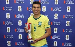 Casemiro khiến cựu ngôi sao Arsenal "tẽn tò" ở trận Brazil thắng Nhật Bản tại World Cup 2026