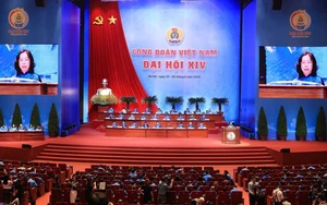 Phiên thứ nhất Đại hội Công đoàn Việt Nam lần thứ XIV