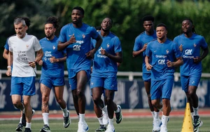 World Cup 2026 24h: ĐT Pháp xuất hiện bất đồng nội bộ; tiền đạo Thụy Sĩ khẩn cầu được cấp visa Mỹ