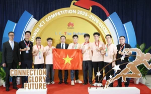 Sinh viên Việt Nam tranh tài tại sân chơi công nghệ hàng đầu thế giới