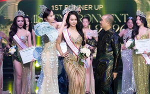 Á hậu Môi trường Hoàng Thúy An sở hữu nhan sắc gợi cảm