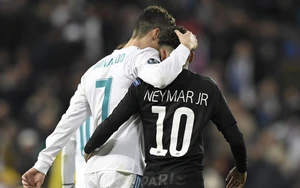World Cup trong tôi: Messi, Ronaldo và câu chuyện đời người