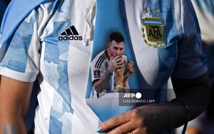 Đừng đặt tên con là Messi!
