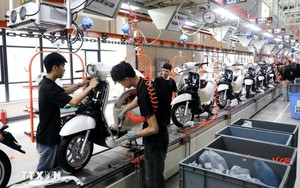Thị trường xe máy Việt Nam cạnh tranh theo hướng đa công nghệ