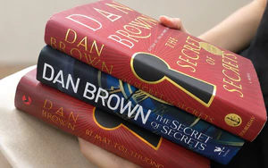 Sức hút của Dan Brown và sự trở lại với "Bí mật tối thượng"