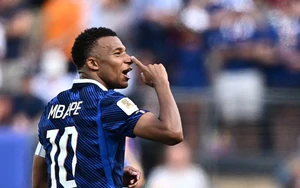 Huyền thoại ĐT Pháp bất bình khi CĐV Real Madrid chỉ trích Mbappe giữa mùa World Cup