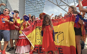 Kí sự World Cup: Trong vũ điệu chết người của các matador