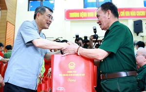 Thủ tướng Lê Minh Hưng: Tiếp nối truyền thống "uống nước nhớ nguồn", chăm lo tốt hơn cho người có công