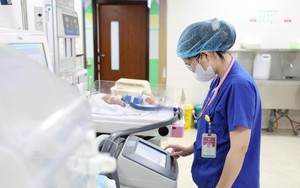 Phú Thọ ứng dụng kỹ thuật hạ thân nhiệt cứu sống bé sơ sinh nguy kịch