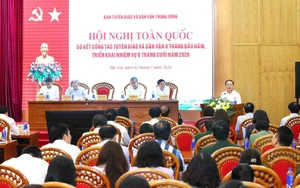 Trưởng Ban Tuyên giáo và Dân vận Trung ương: Lấy niềm tin của nhân dân làm thước đo công tác tuyên giáo, dân vận