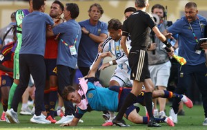 FIFA điều tra Argentina sau vụ ẩu đả ở chung kết World Cup 2026