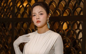 Thu Quỳnh phim "Lửa trắng": Vừa đóng phim, vừa học để không tụt hậu