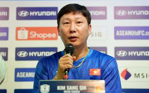 Tin nóng bóng đá Việt hôm nay 30/7: Họp báo trước trận Việt Nam gặp Singapore; PVF đăng quang Giải U17 quốc gia 