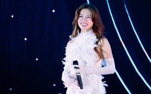 Đêm nhạc “Luminous” tại The Grand Ho Tram, quy tụ dàn sao hát live chất lượng