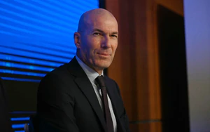Zidane phải trả lời 3 câu hỏi khi bước vào “bãi mìn” của tuyển Pháp