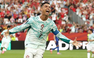 VIDEO Bản tin World Cup 2026 On-Trend ngày 3/7: Ronaldo lập thêm kỷ lục, phá dớp 20 năm đưa Bồ Đào Nha đi tiếp 