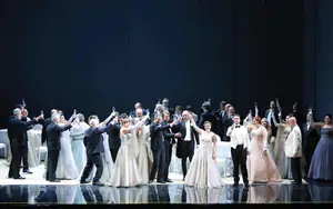 Trình diễn kiệt tác opera "La Traviata" của nhà soạn nhạc vĩ đại Giuseppe Verdi