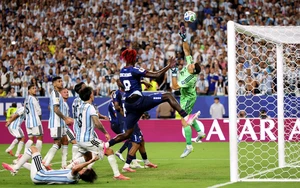 BÌNH LUẬN: Bóng đá thuần lý của Argentina