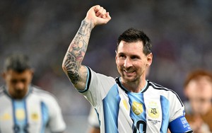 Vì sao càng nhiều tuổi, Messi càng ghi nhiều bàn?