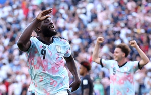 Lukaku: Gã bất tử trên ghế dự bị của Bỉ