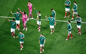Cả ba đội chủ nhà World Cup 2026 cùng dừng bước ngay vòng 1/8