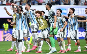 VIDEO Bản tin World Cup 2026 - Chào buổi sáng 8/7: Phép màu Messi hồi sinh Argentina