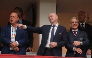 Chủ tịch FIFA Gianni Infantino bị yêu cầu điều tra