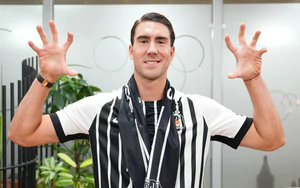 Vlahovic tới Besiktas: Bước lùi của một “kẻ hám tiền”