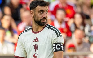 Bruno Fernandes đá hỏng phạt đền, MU thua 2-4 AC Milan của Ruben Amorim