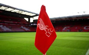 Chủ Liverpool hoàn tất việc bán cổ phần cho liên danh có tỷ phú Jeff Bezos hậu thuẫn
